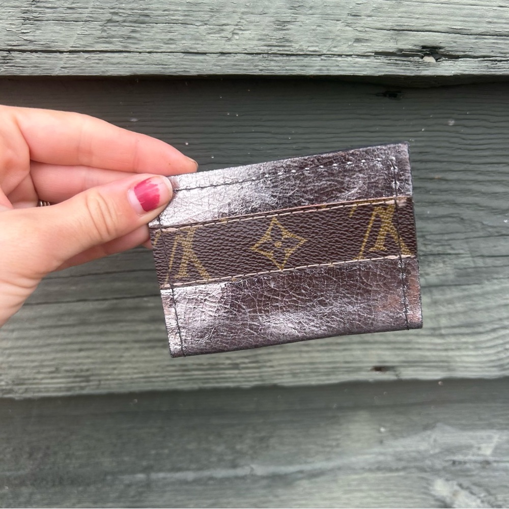 Card holder